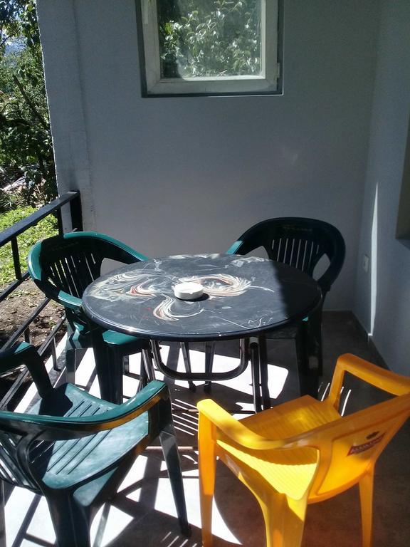 Guesthouse Ori Beli In Mestia Ngoại thất bức ảnh