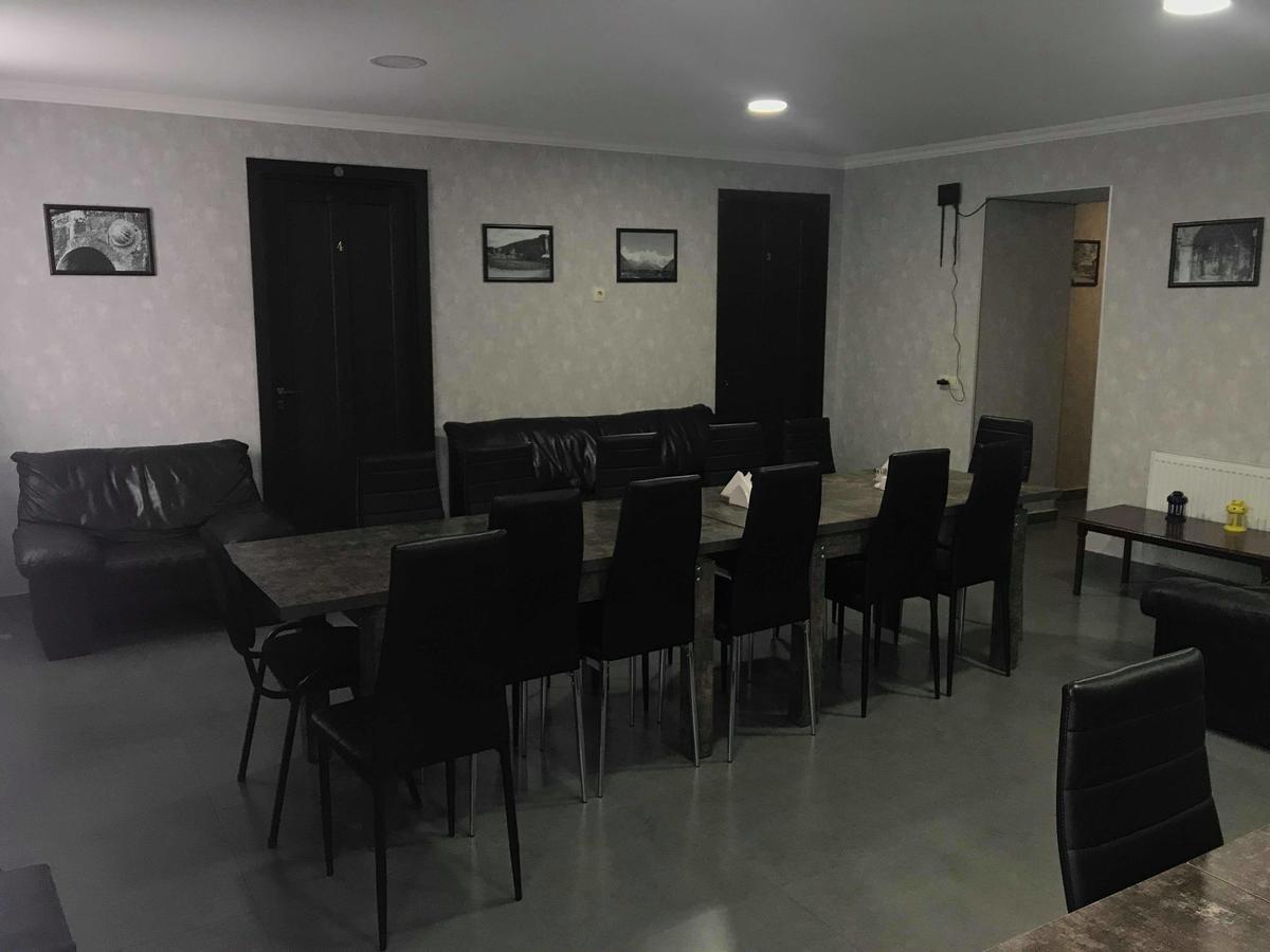 Guesthouse Ori Beli In Mestia Ngoại thất bức ảnh